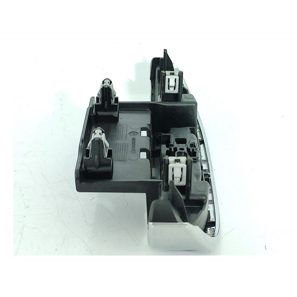 Acabamento Apoia Braco Mercedes C300 2022/2025 A2066803201