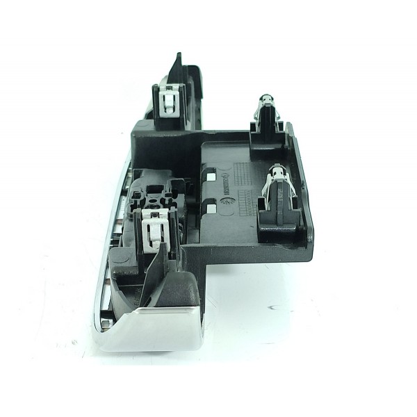 Acabamento Apoia Braco Mercedes C300 2022/2025 A2066803201
