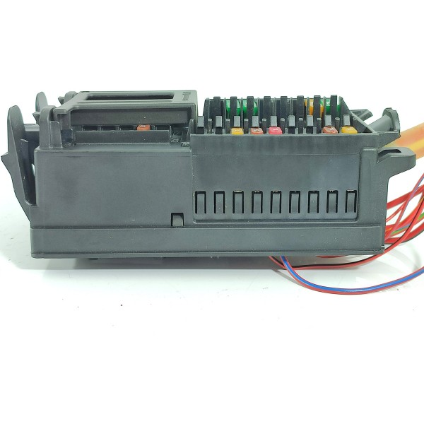 Caixa Fusivel Mercedes C200 C300 2022/2025 A2239060402