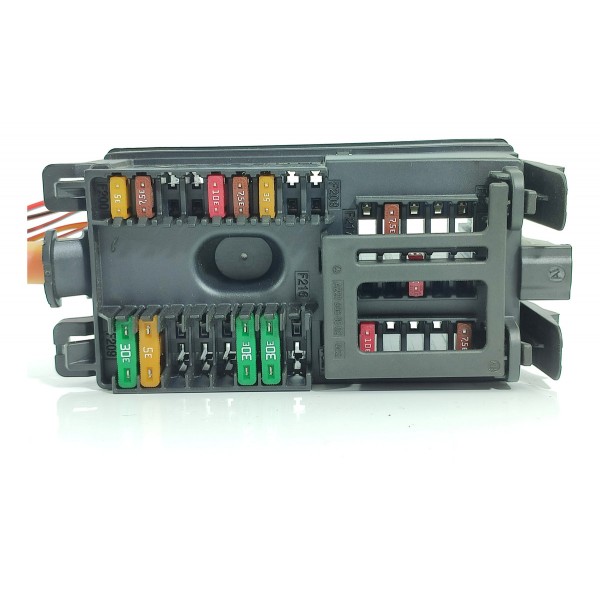 Caixa Fusivel Mercedes C200 C300 2022/2025 A2239060402