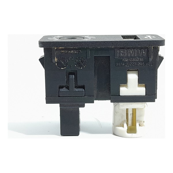 Tomada Auxiliar Usb Bmw 320i 330i X1 2019/2025 9229246