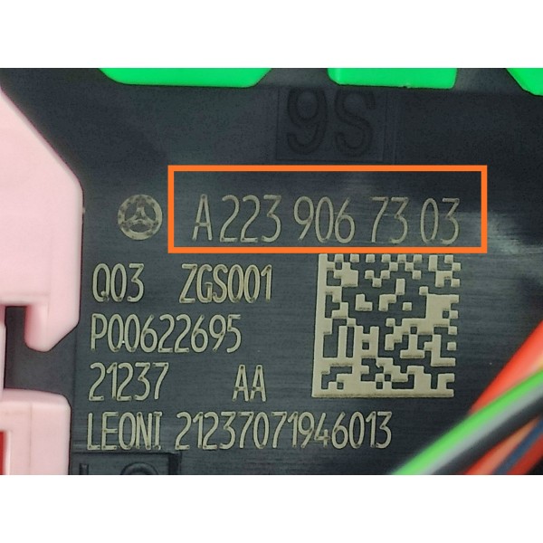 Caixa Fusivel Mercedes C200 C300 2022 2023/2025 A2239067303