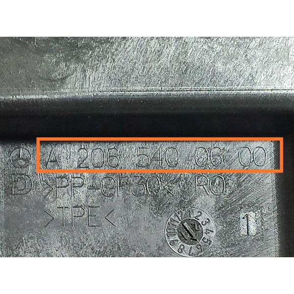 Caixa Fusivel Mercedes C200 C300 2022 2023/2025 A2239067303