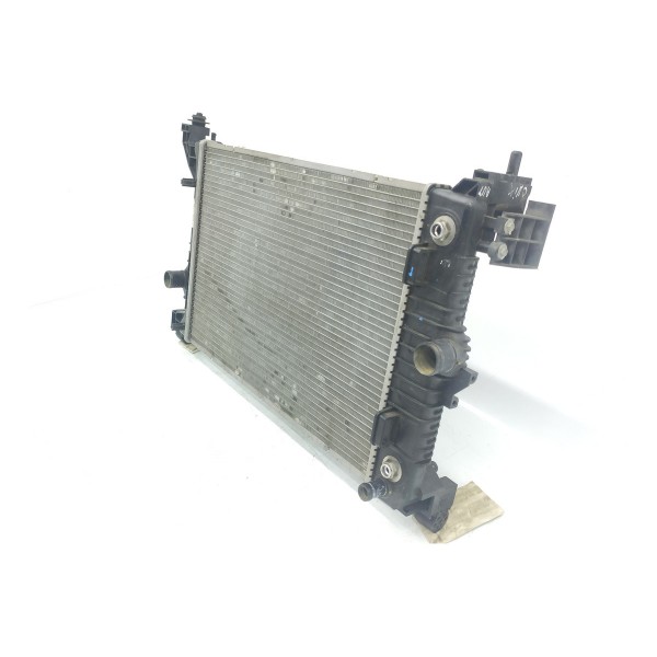Radiador Chevrolet Onix Prisma Aut 2014 2015/2019 52129295
