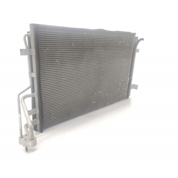 Condensador Hyundai I30 2.0 2009 2010 2011/2012 976062h010