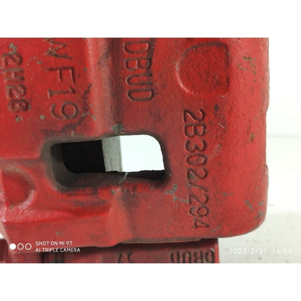 Pinça Edge Dianteiro Esquerdo 2009/2014 2b302294