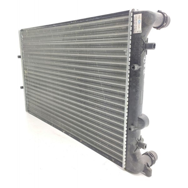 Radiador Volkswagen Bora Golf 2.0 1997/2006 1j0121253p