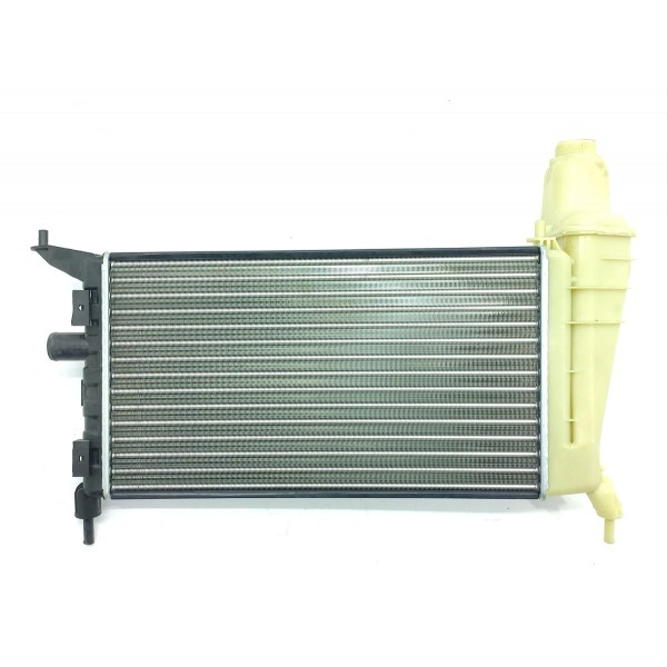 Radiador Chevrolet Celta 1.0 2000 2001 2002/2005 93260414