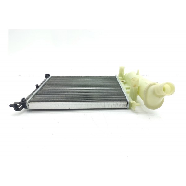 Radiador Fiat Strada 1.5 1996 1997 1998 1999 2000 12533