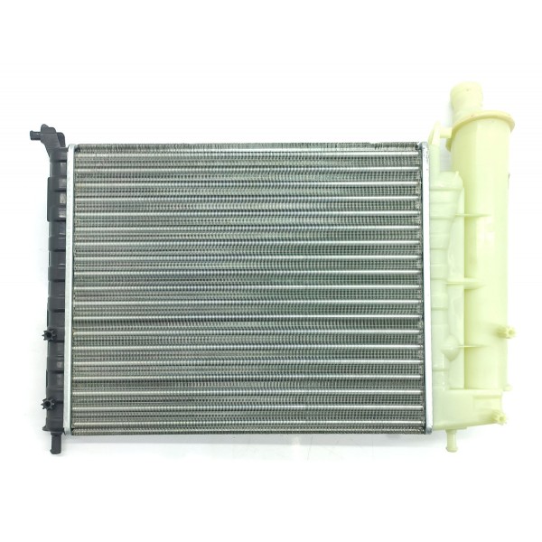 Radiador Fiat Strada 1.5 1996 1997 1998 1999 2000 12533
