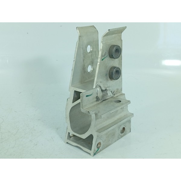 Suporte Radiador Bmw 320 G20 Esquerdo 2019/2025 742223309