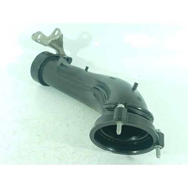 Cano Duto Intercooler Mercedes C200 22/25 Det A2540980500