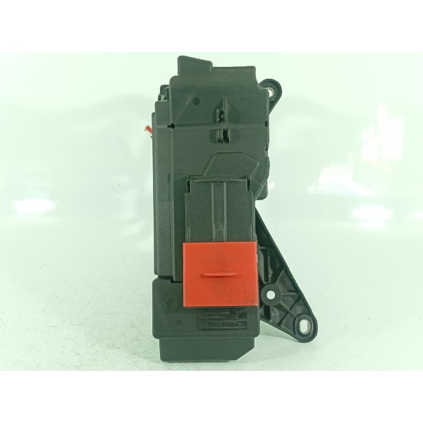 Caixa Fusivel Bateria Mercedes C200 2022/25 Det A2065409801