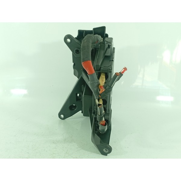Caixa Fusivel Bateria Mercedes C300 2022/25 Det A2065409801
