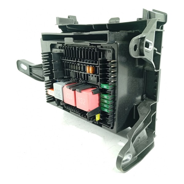 Caixa Fusivel Mercedes C200 C300 2022/2025 A2239061202