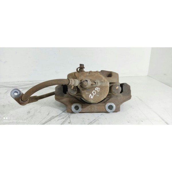 Pinça Peugeot 2008 208 Dianteira Esquerd 2020 2021 2022/2024