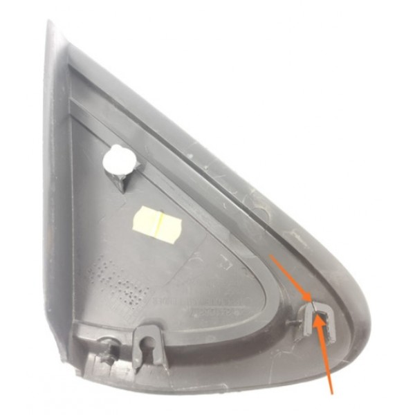 Acabamento Retrovisor Paralama Cruze Esquerdo 17/23 84106817