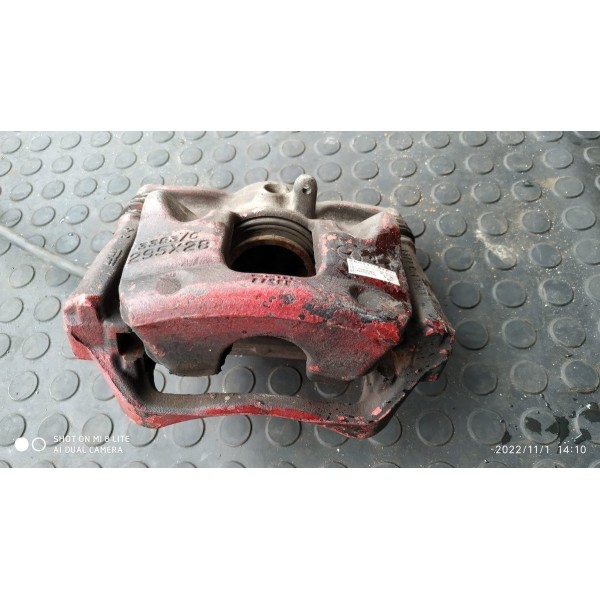 Pinça Mercedes Gla Cla A 200 Dianteira Esquerdo 2014/2019