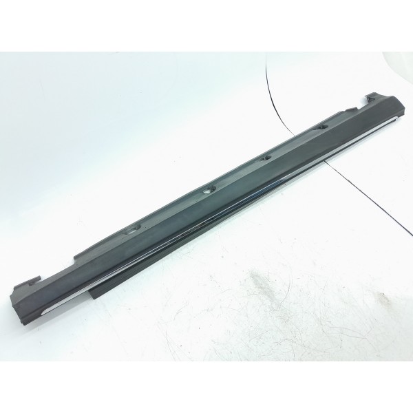 Spoiler Lateral Mercedes Ml350 Direito 12/15 A1666980354 Det