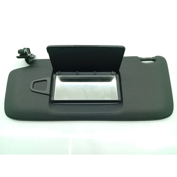 Quebra Sol Mercedes C200 C300 Esquerdo 2022/2025 A2068105102