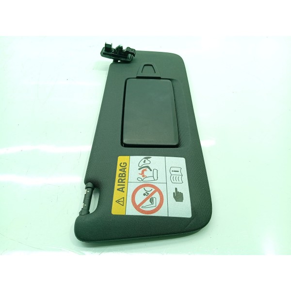 Quebra Sol Mercedes C200 C300 Direito 2022/2025 A2068105202