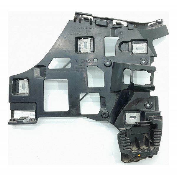 Guia Parachoque Mercedes C300 Traseiro Dir 22/25 A2068808201