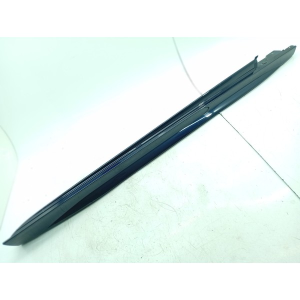 Spoiler Lateral Mercedes C200 C300 Direito 22/25 A2066982400