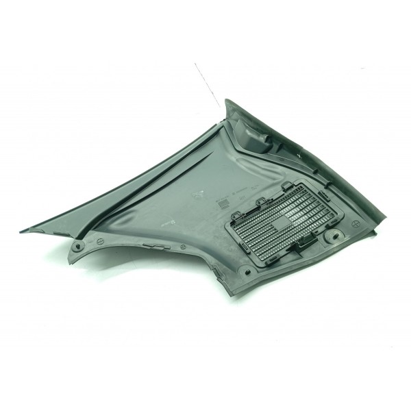 Grade Parabrisa Mercedes C200 C300 Direita 22/25 A2068301500