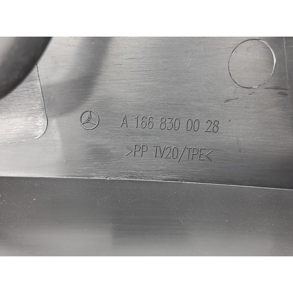 Grade Parabrisa Mercedes Ml350 2012/2015 A1668300028 Det