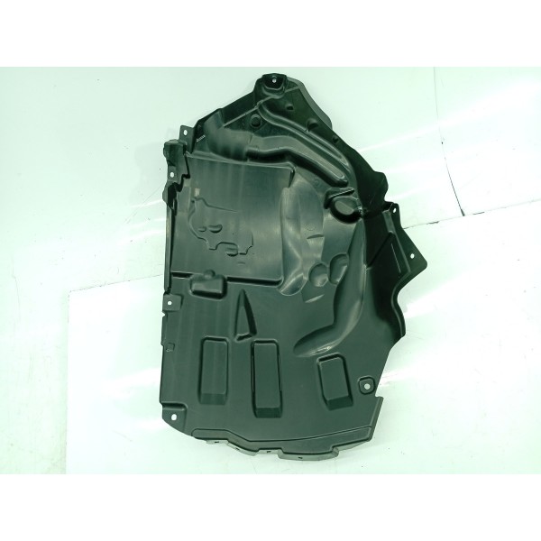 Parabarro Mercedes C300 Diant Esq Front 22/25 A2068840300