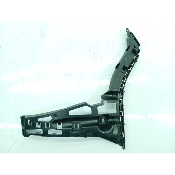 Suporte Guia Parachoque Mercedes C200 Tras Dir 2022/25 Orig