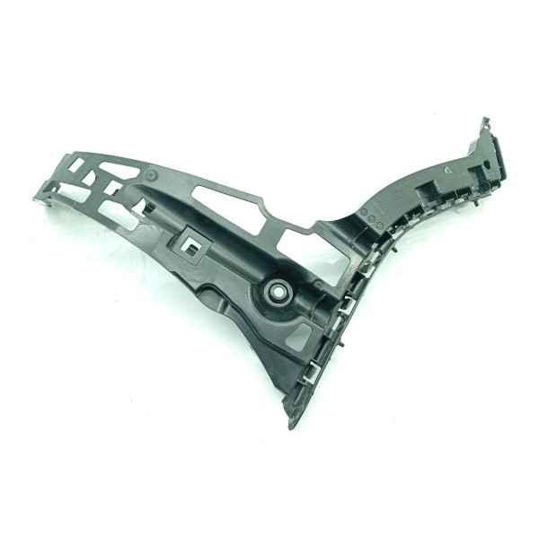 Suporte Guia Parachoque Mercedes C200 Tras Dir 2022/25 Orig