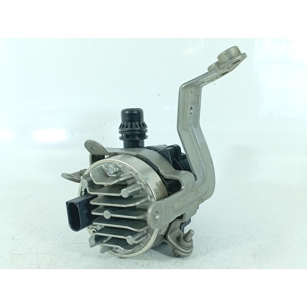 Bomba Agua Auxiliar Mercedes C200 C300 22/25 A0005000801