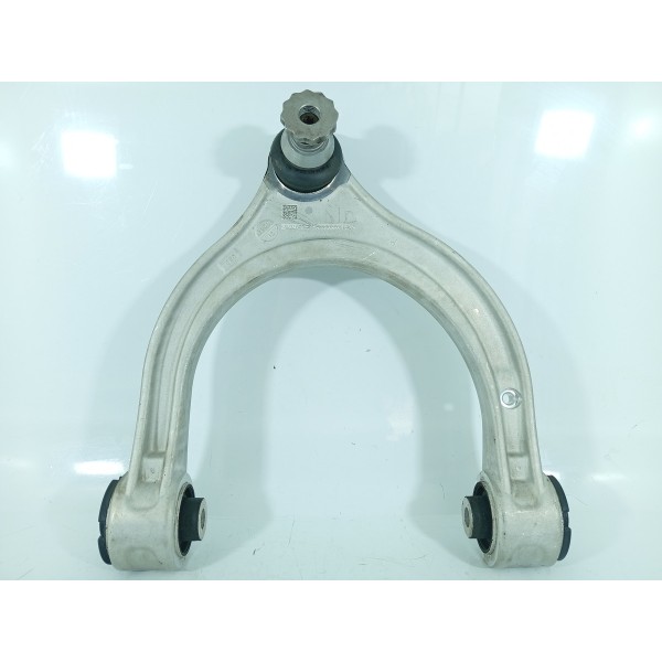 Bandeja Balanca Mercedes C200 Sup Direita 2022/2025 Original