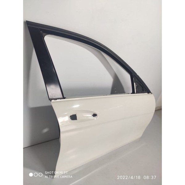 Porta Dianteira Direita Mercedes C180 C200  2008/2014 Dianteira Direita Branco