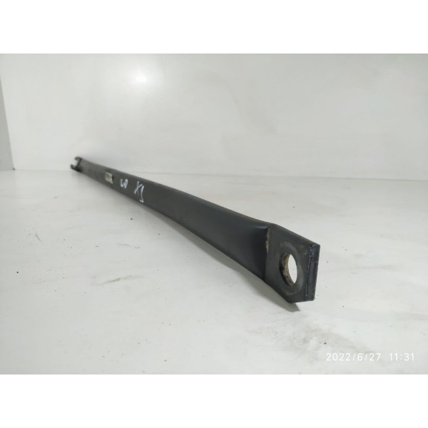 Barra Cofre Motor Bmw X1 Direita 2009/2015 299303201