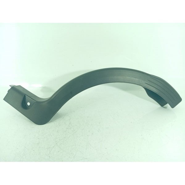 Acabamento Dobradica Mercedes C200 Esq 22/25 Det A2068210500