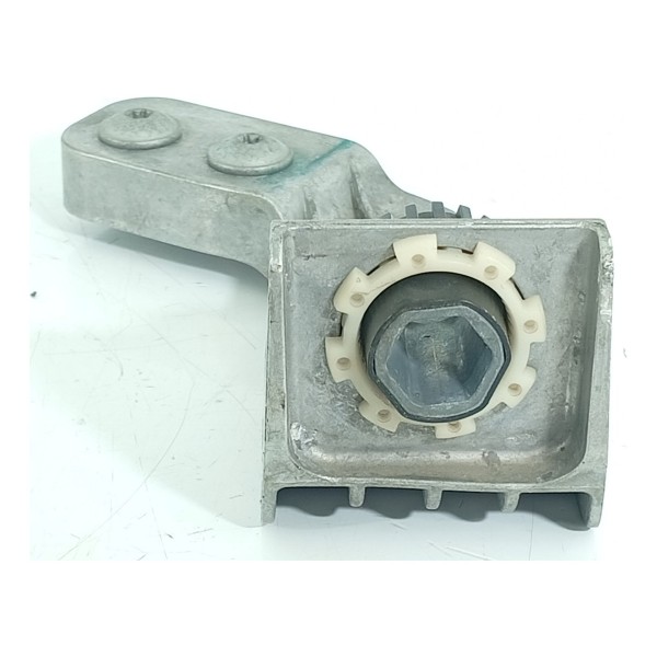 Suporte Alma Mercedes C300 Dianteira Dir 22/25 A2066202001