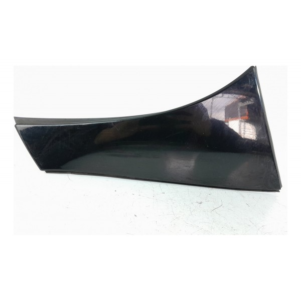 Moldura Tampa Traseira Mercedes Gla200 Dir 14/19 A1567900488