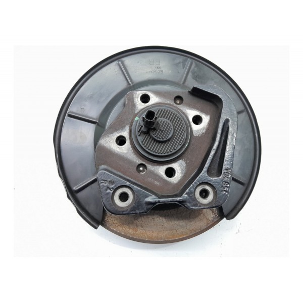 Montante Cubo Disco Corolla Traseiro Direito 15/2018 Y04854