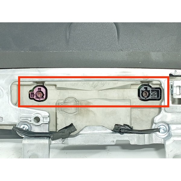 Painel Instrumento Tela Multimidia Bmw 320 Gp 23/25 5a2ecb9 Preto