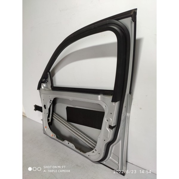 Porta Mercedes C180 C200 Dianteira Direitq 2008/2014 Lisa Dianteira Direito Prateado