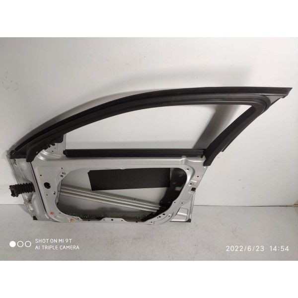 Porta Mercedes C180 C200 Dianteira Direitq 2008/2014 Lisa Dianteira Direito Prateado