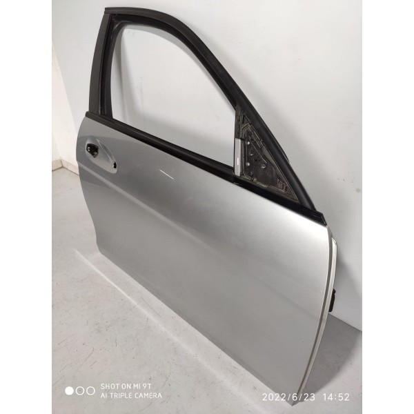 Porta Mercedes C180 C200 Dianteira Direitq 2008/2014 Lisa Dianteira Direito Prateado