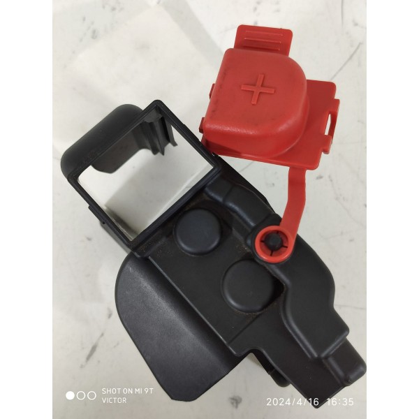 Tampa Polo Positivo Bateria Bmw 320 330 X3 X4 2019/2023 Orig