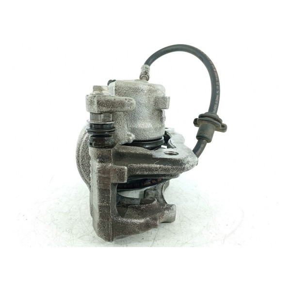 Pinca Bmw 320 G20 Dianteira Esquerda 2019 2020/2025 Original