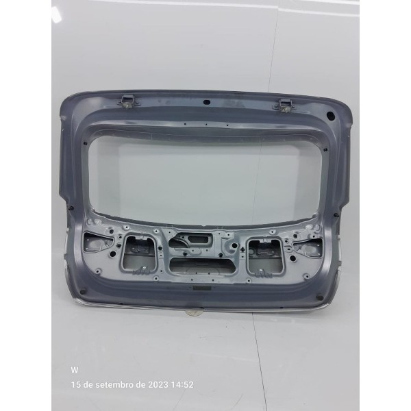 Tampa Traseira Hb20 Hatch 2023/2025 Prateado