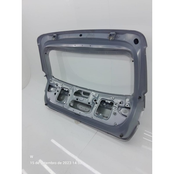 Tampa Traseira Hb20 Hatch 2023/2025 Prateado