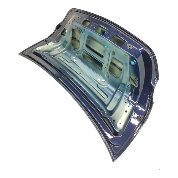 Tampa Traseira Mercedes Benz C200 C300 2022/2025 Lisa Orig Azul-marinho