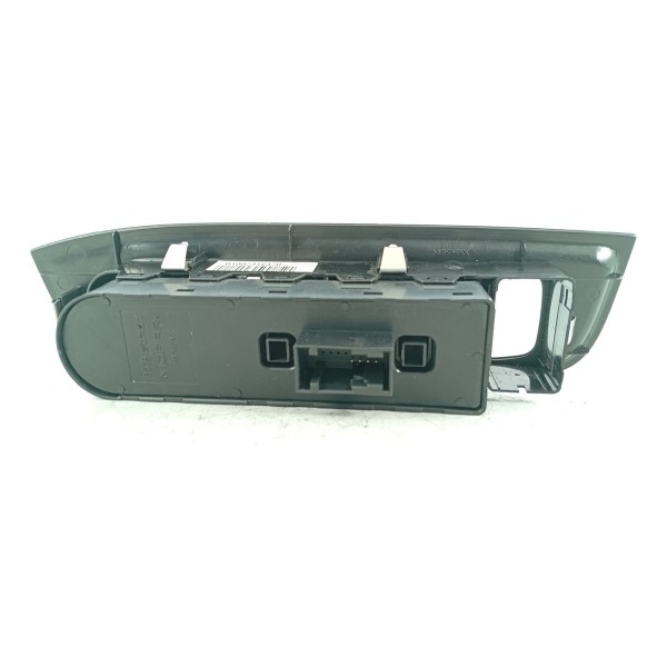 Botao Comando Vidro Toro Diant Esq 2016/2021 Det 01002316470